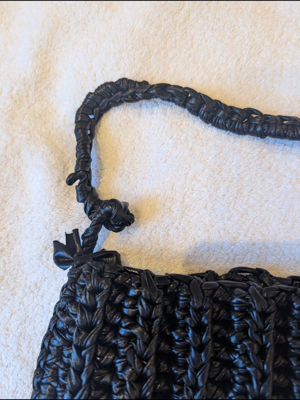 Woven Shoulder Bag - Black - Picture 4 of 7